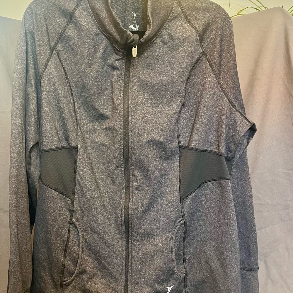 Old Navy Gray Utility Jacket with Stand-Up Collar and Raglan Sleeves